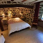 Les Gites Estaou Treillo * Le Monastier sur Gazeille