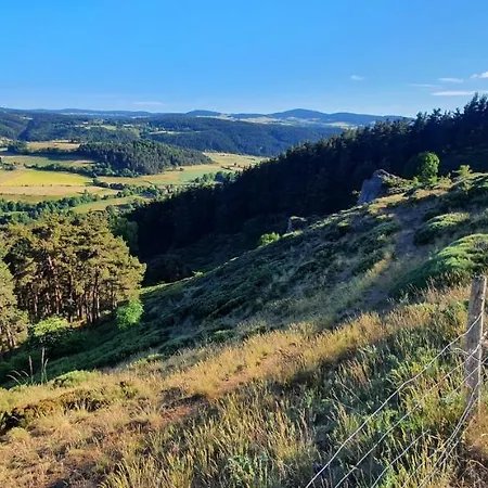 Les Estaou Treillo Дом отдыха Le Monastier sur Gazeille