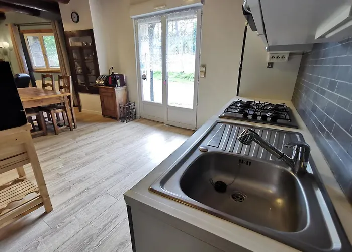 Les Estaou Treillo Дом отдыха